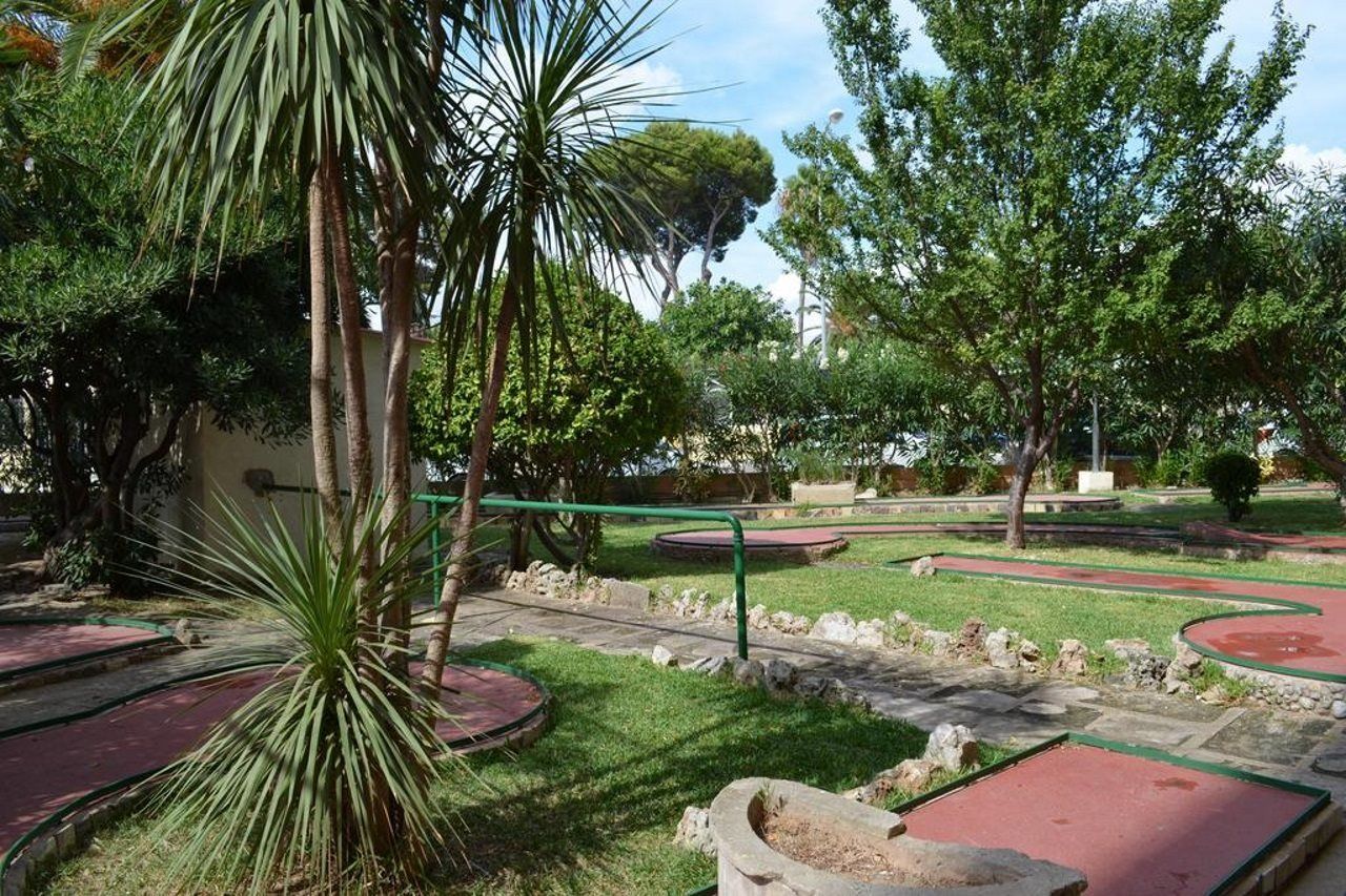 Linda Hotel